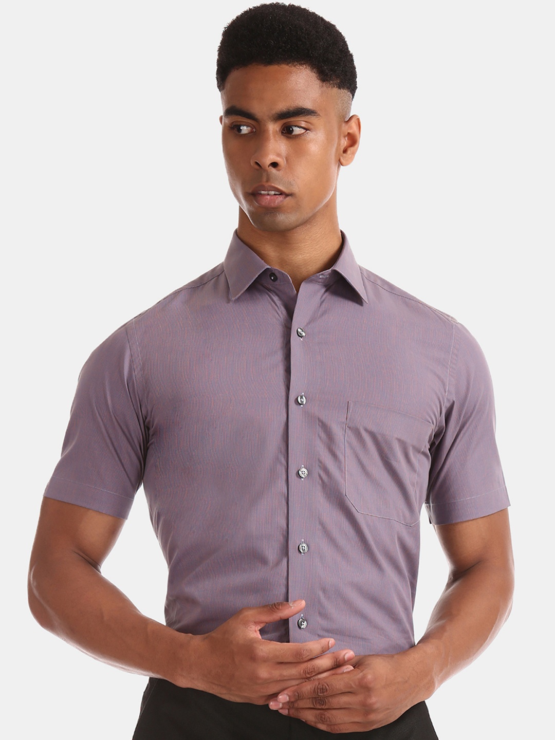 

Arrow Men Purple Regular Fit Self Design Formal Shirt