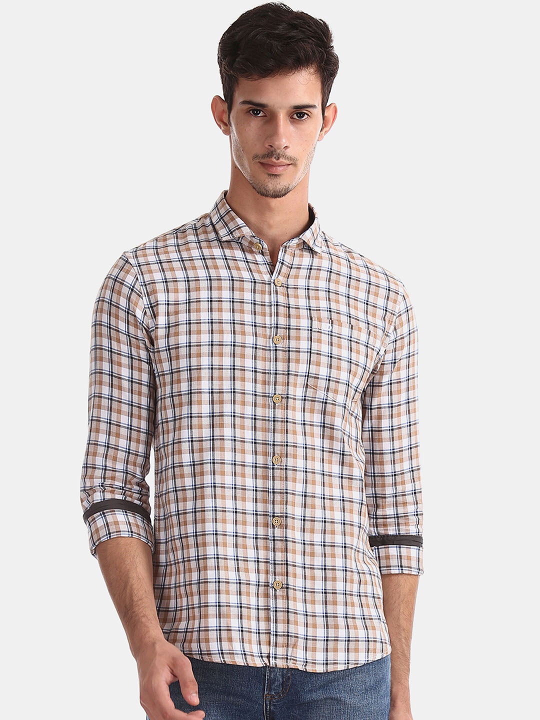 

Ruggers Men Beige & White Regular Fit Checked Casual Shirt