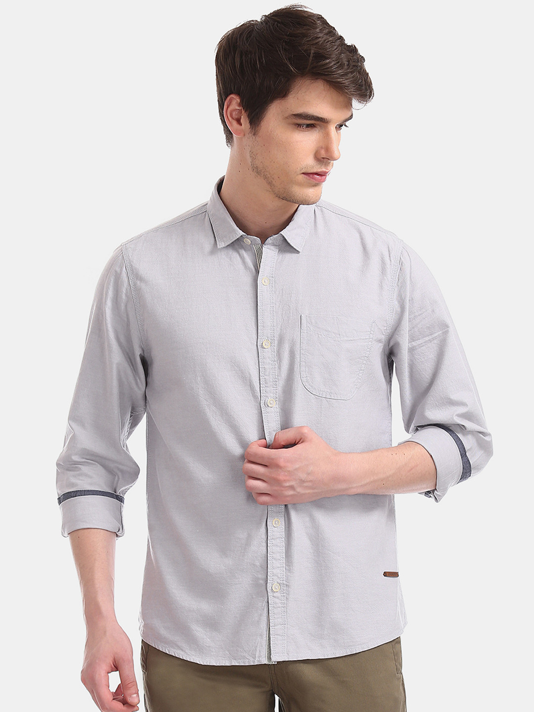 

Cherokee Men Grey Regular Fit Solid Casual Shirt
