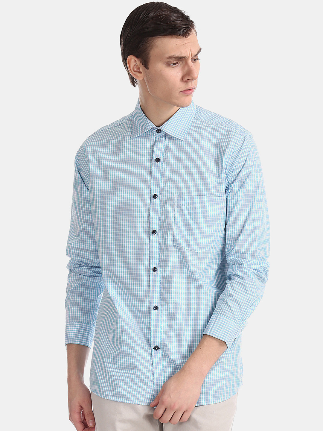 

Excalibur Men Blue Regular Fit Checked Casual Shirt