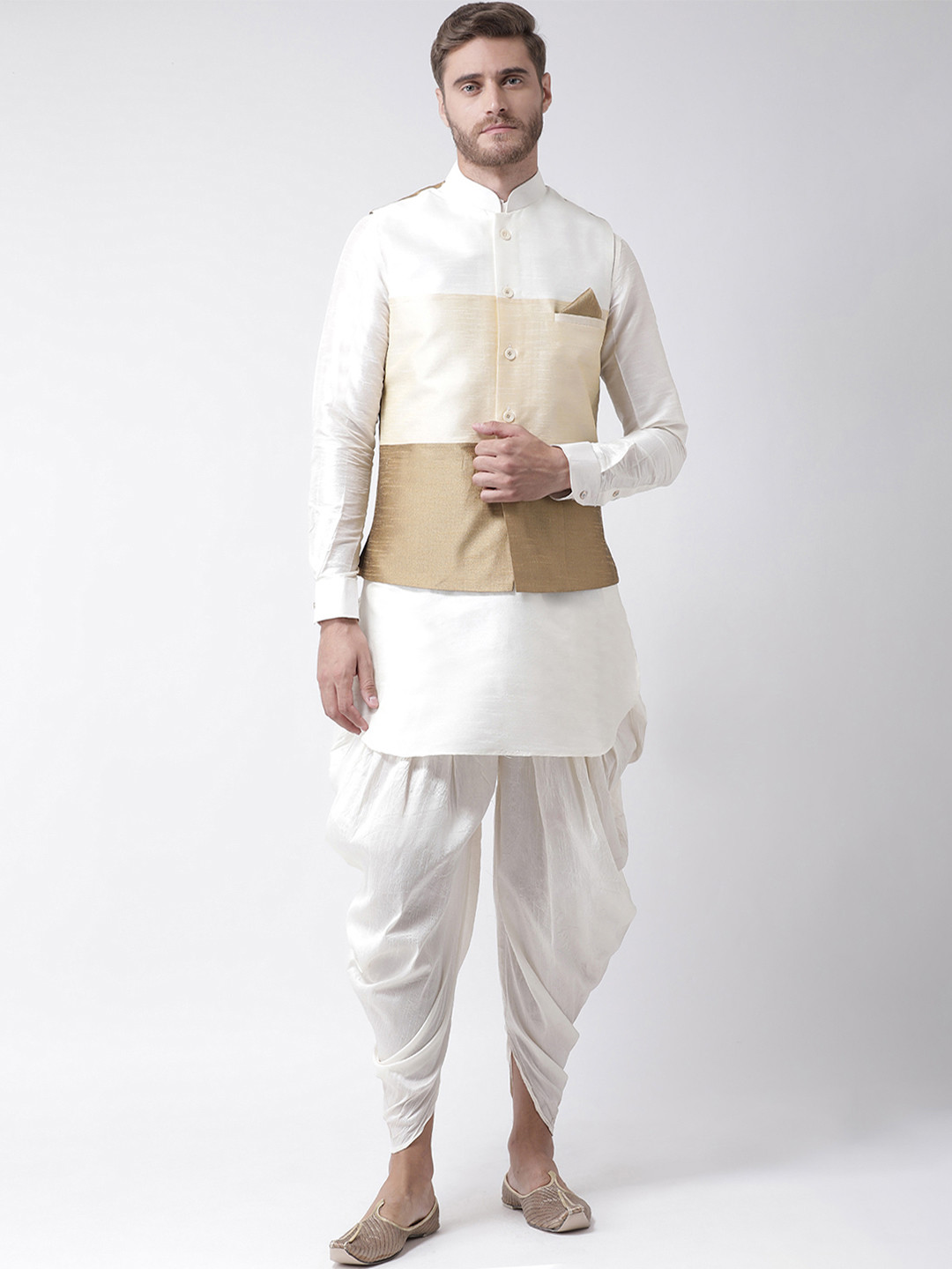 

DEYANN Men Off-White Solid Kurta Set