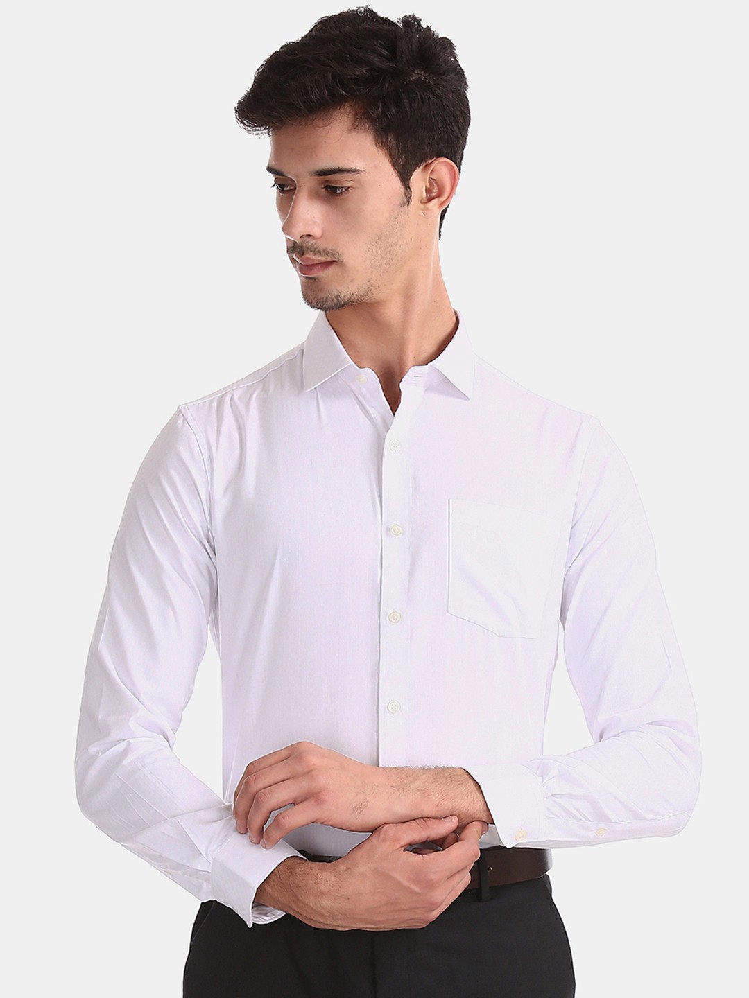 

Excalibur Men White Slim Fit Solid Formal Shirt