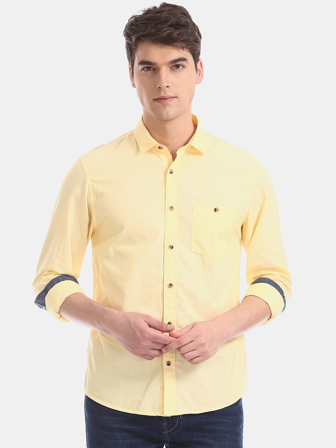 

Ruggers Men Yellow Regular Fit Solid Casual Shirt