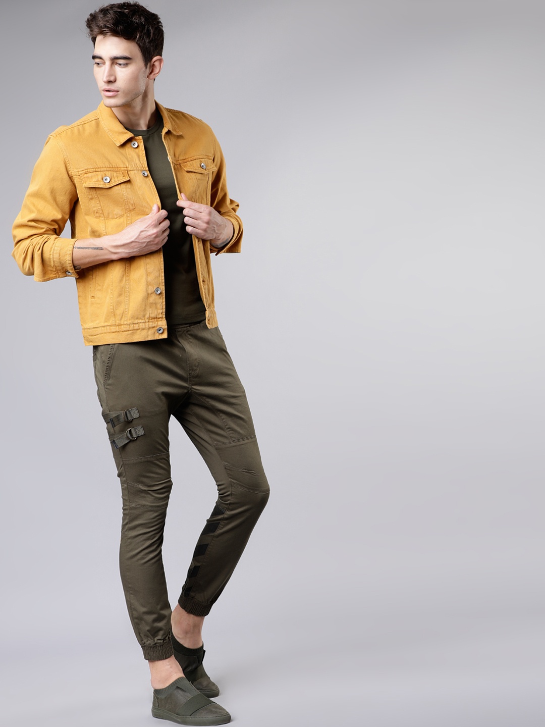 LOCOMOTIVE Men Denim Trucker Jacket, Mustard