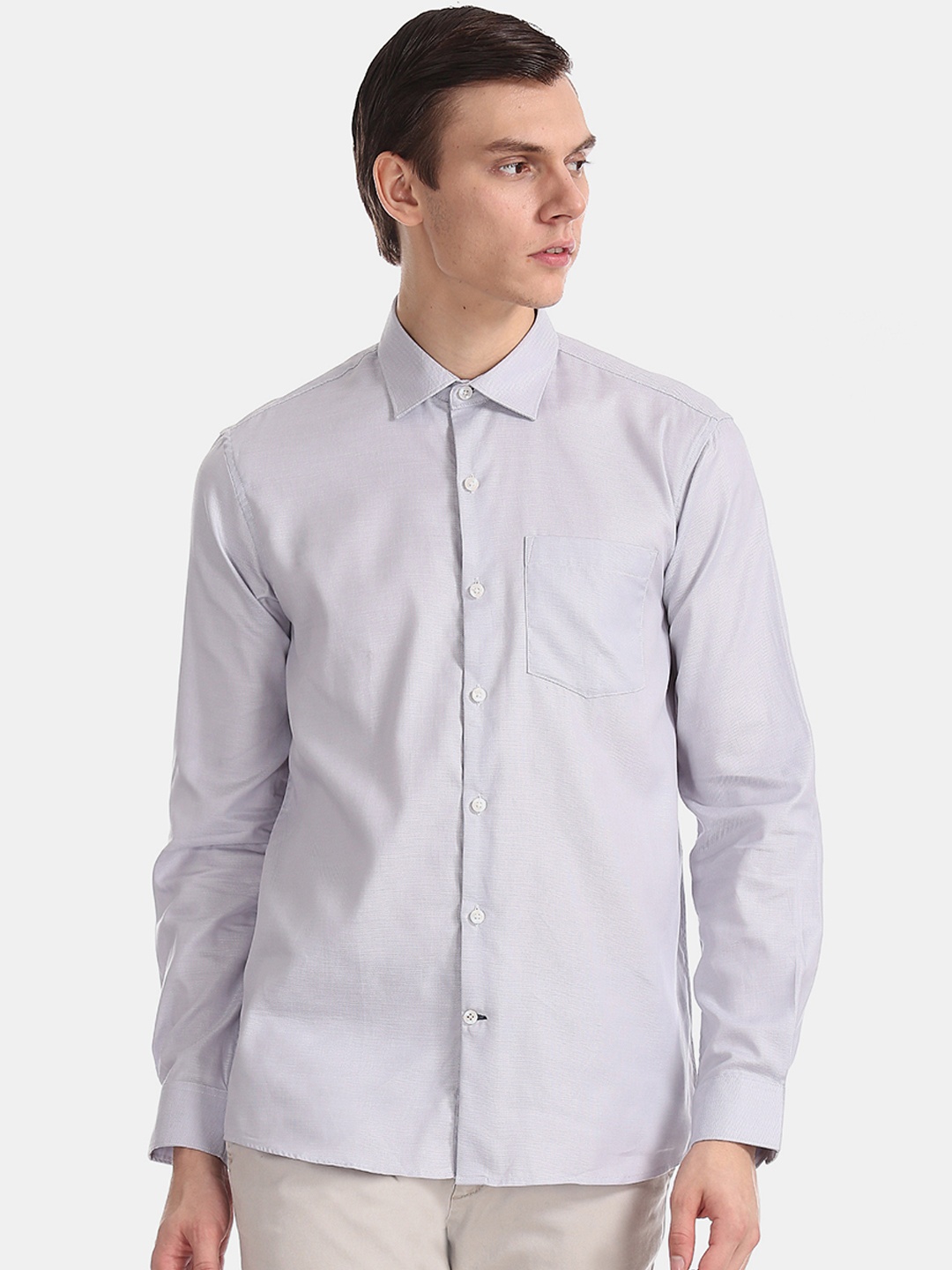 

Excalibur Men Grey Slim Fit Solid Formal Shirt