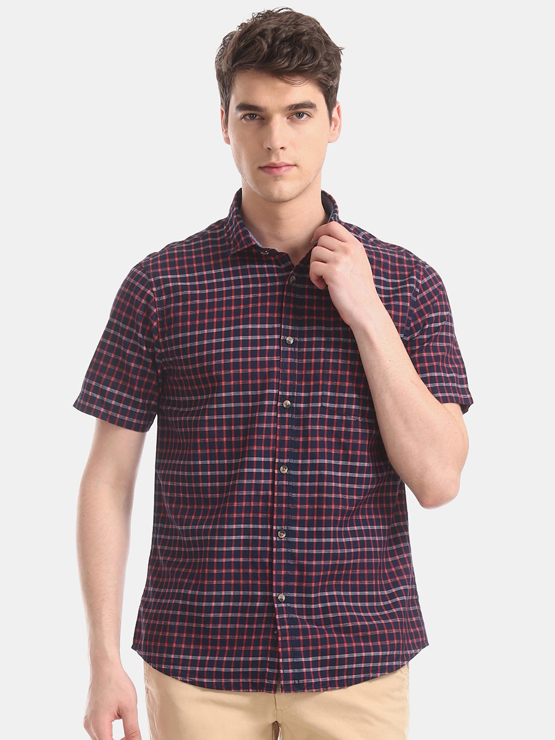 

Ruggers Men Blue Regular Fit Checked Casual Shirt