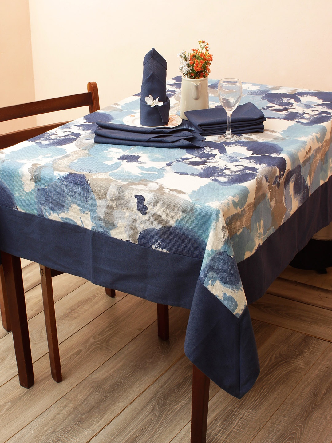 

Soumya Blue Printed Table Cover With Set of 6 Napkins