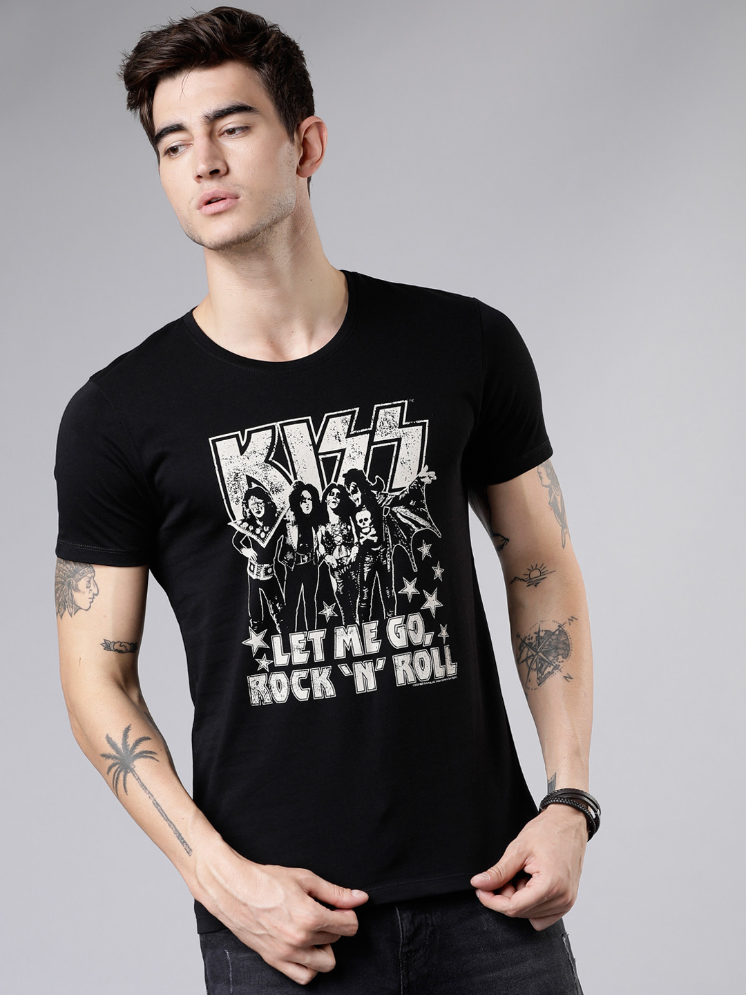 

LOCOMOTIVE Men Black Printed Round Neck T-shirt