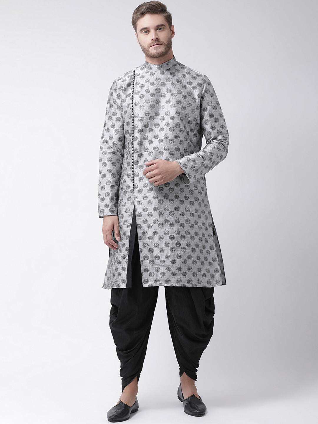

DEYANN Men Silver-Toned & Black Printed Kurta with Patiala