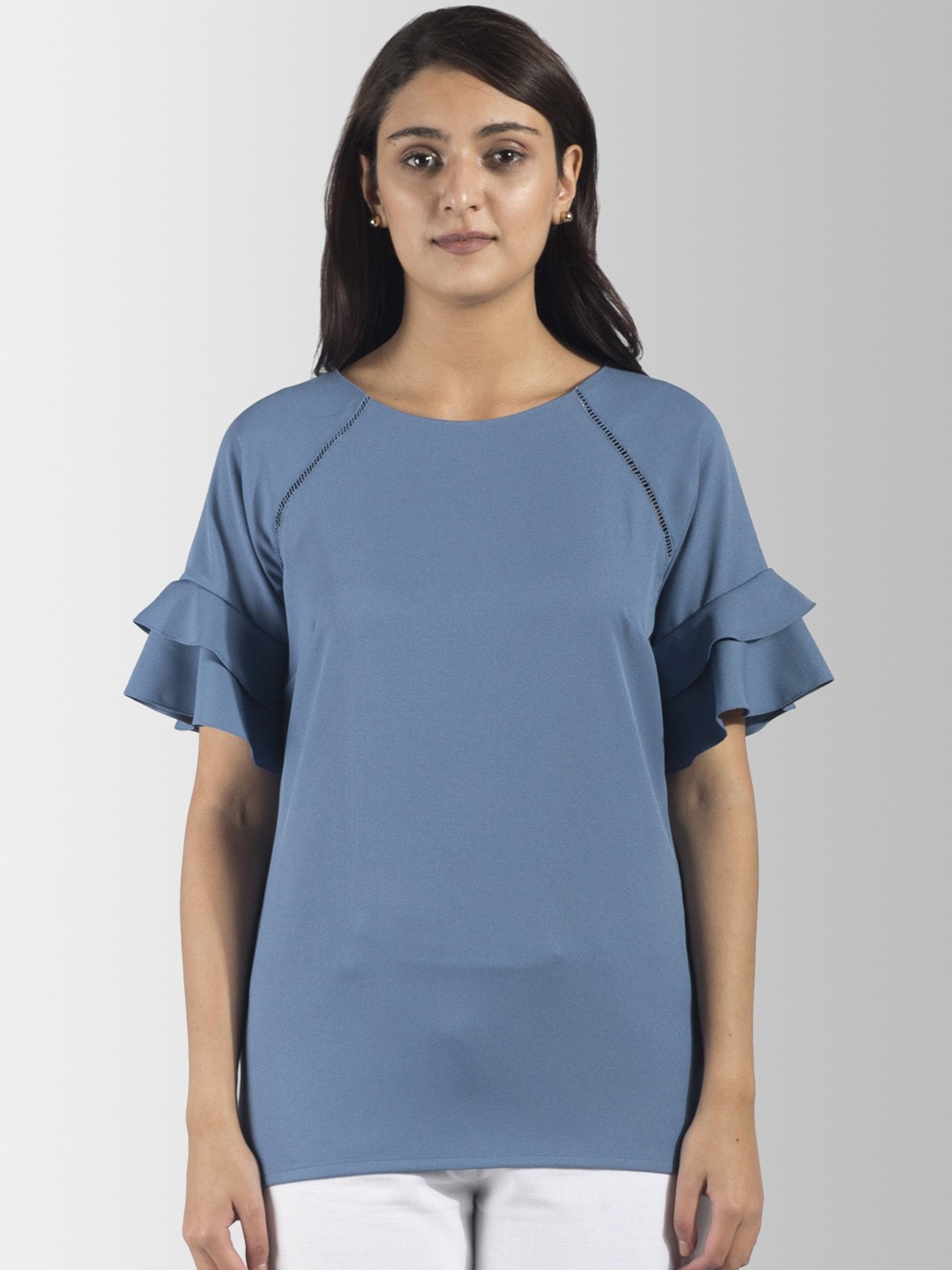 

FableStreet Women Blue Solid Top