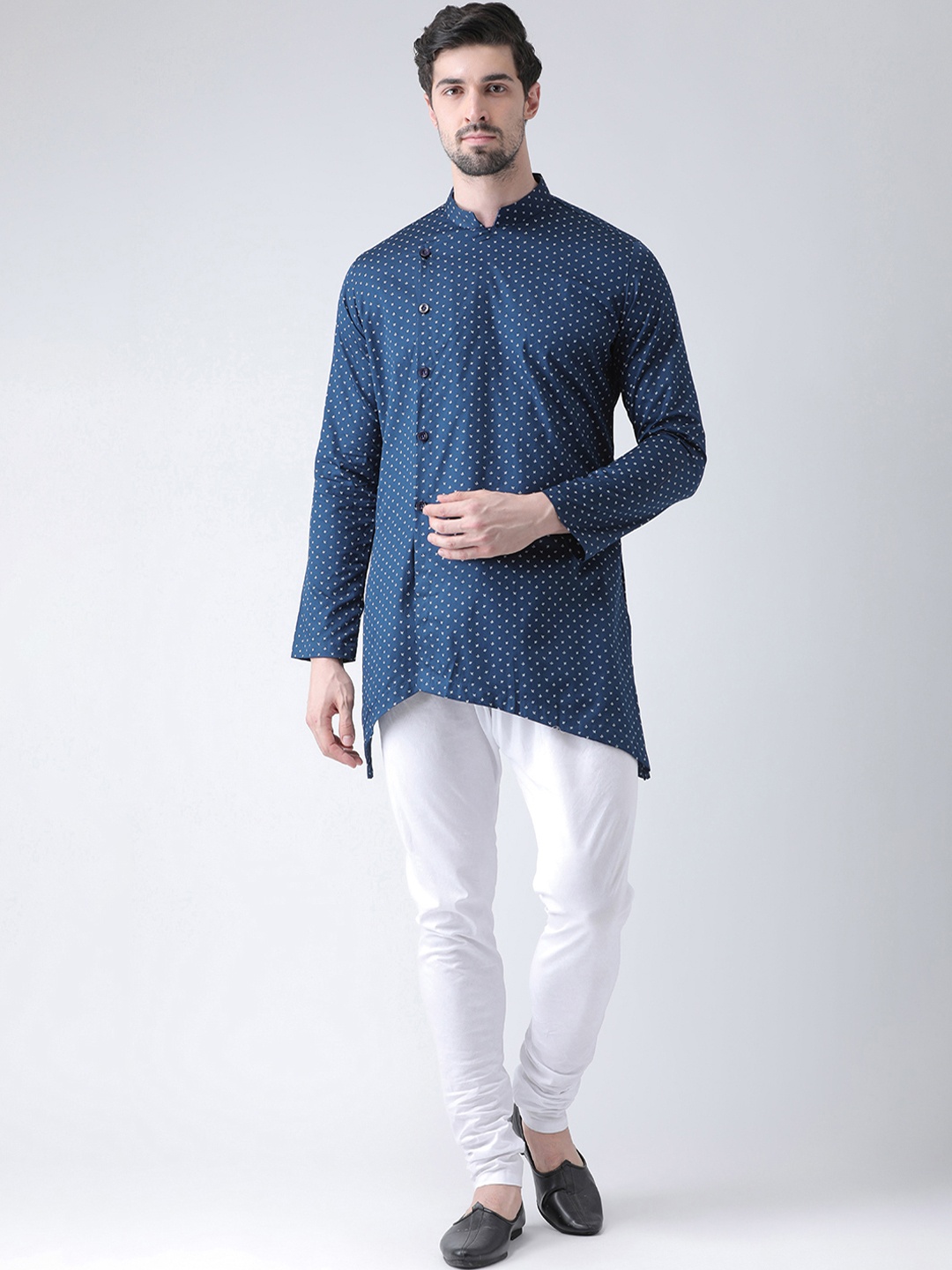 

DEYANN Men Navy Blue & Navy Blue Printed Kurta with Pyjama
