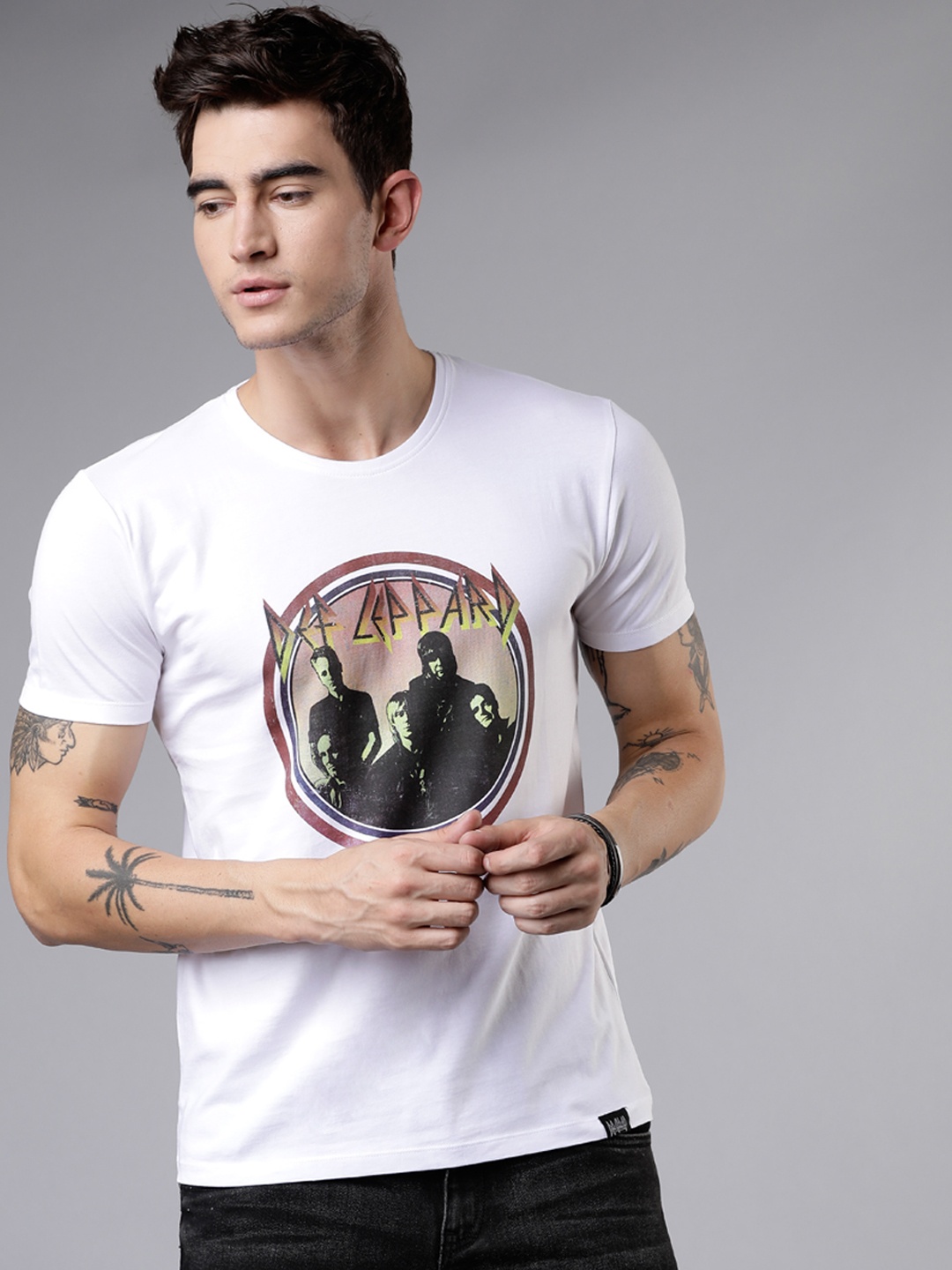 

LOCOMOTIVE Men White Printed Round Neck Slim Fit T-shirt