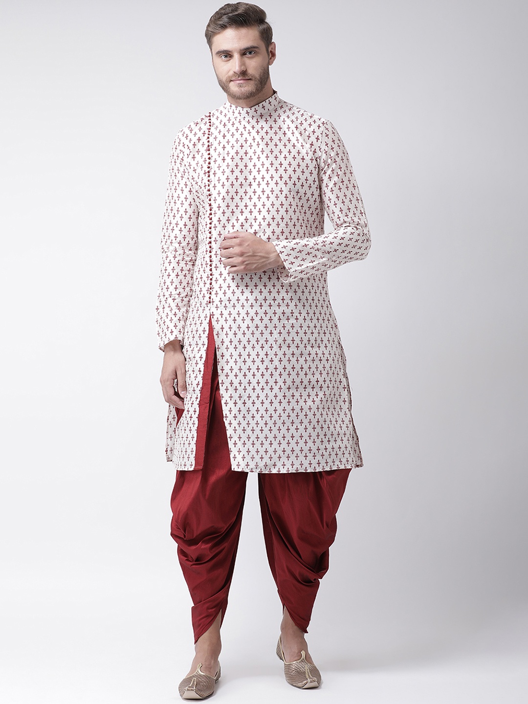 

DEYANN Men Off-White & Red Printed Kurta with Patiala