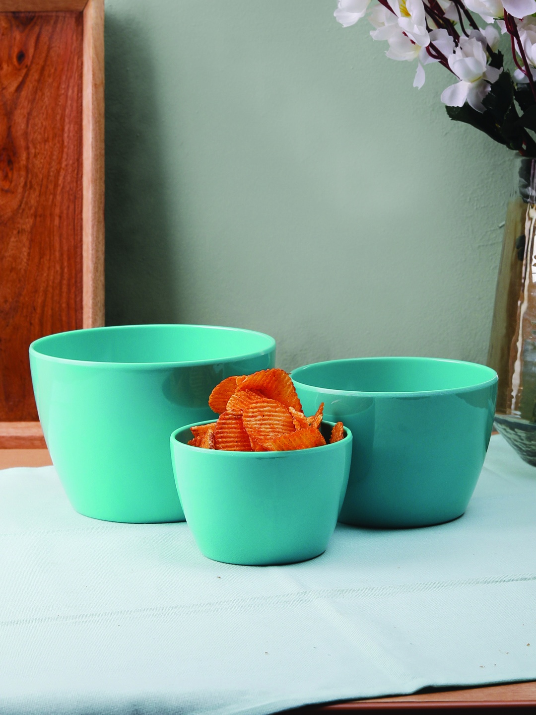 

Servewell Sea Green 3-Pieces Solid Melamine Bowls Set
