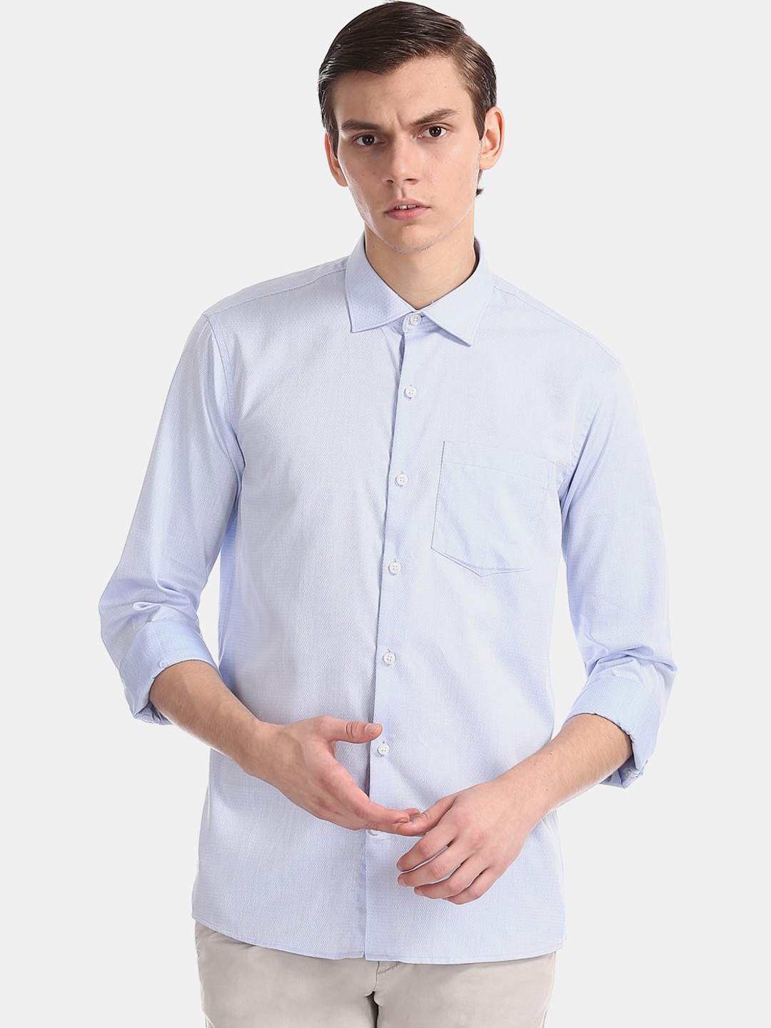

Excalibur Men Blue Slim Fit Self Design Formal Shirt