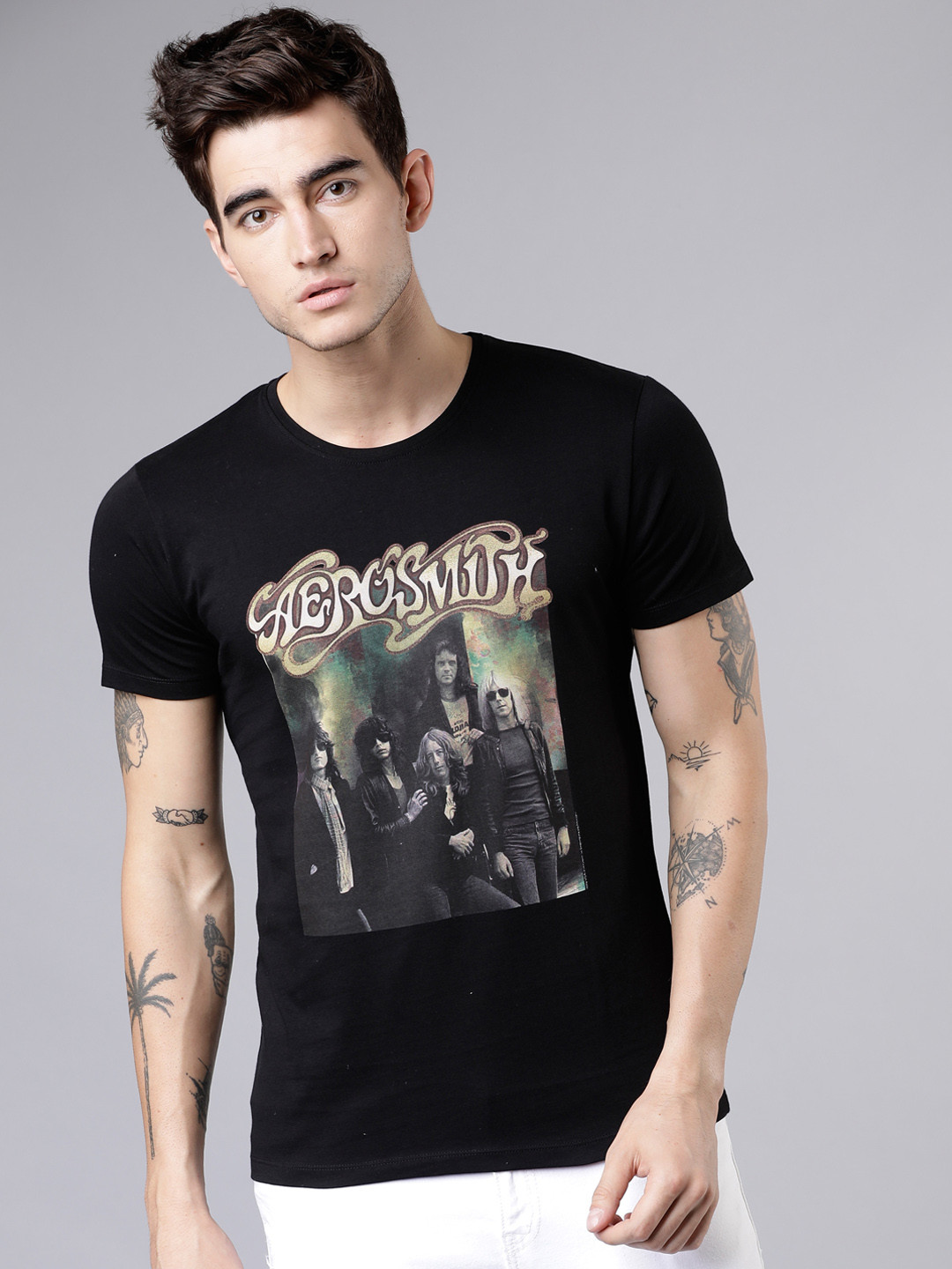 

LOCOMOTIVE Men Black Printed Round Neck T-shirt