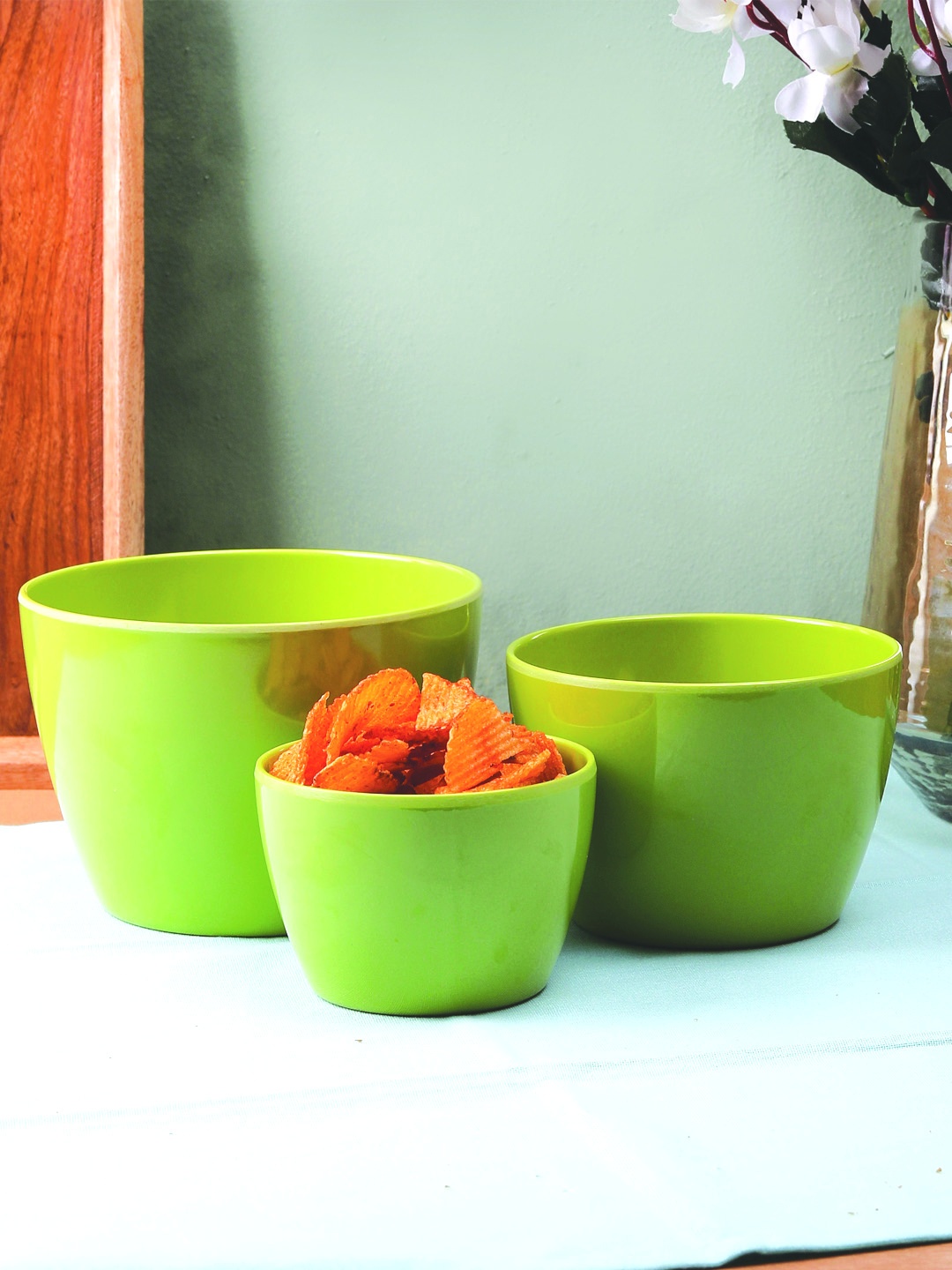 

Servewell Green 3-Pieces Solid Melamine Bowls Set