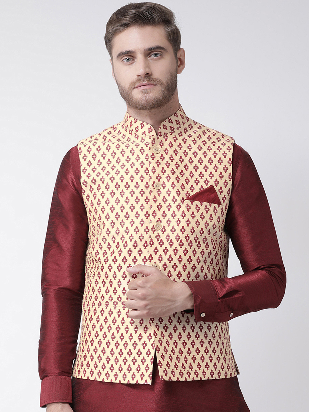 

DEYANN Men Cream-Coloured & Maroon Printed Nehru Jacket