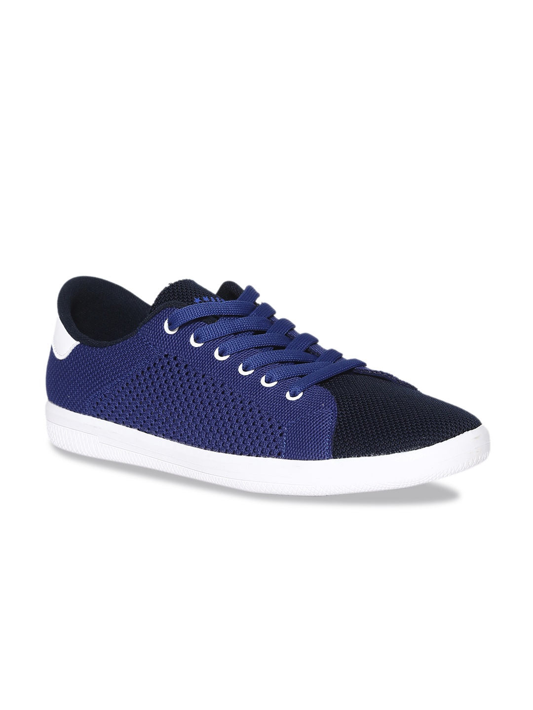 

Flying Machine Men Blue Colourblocked Sneakers