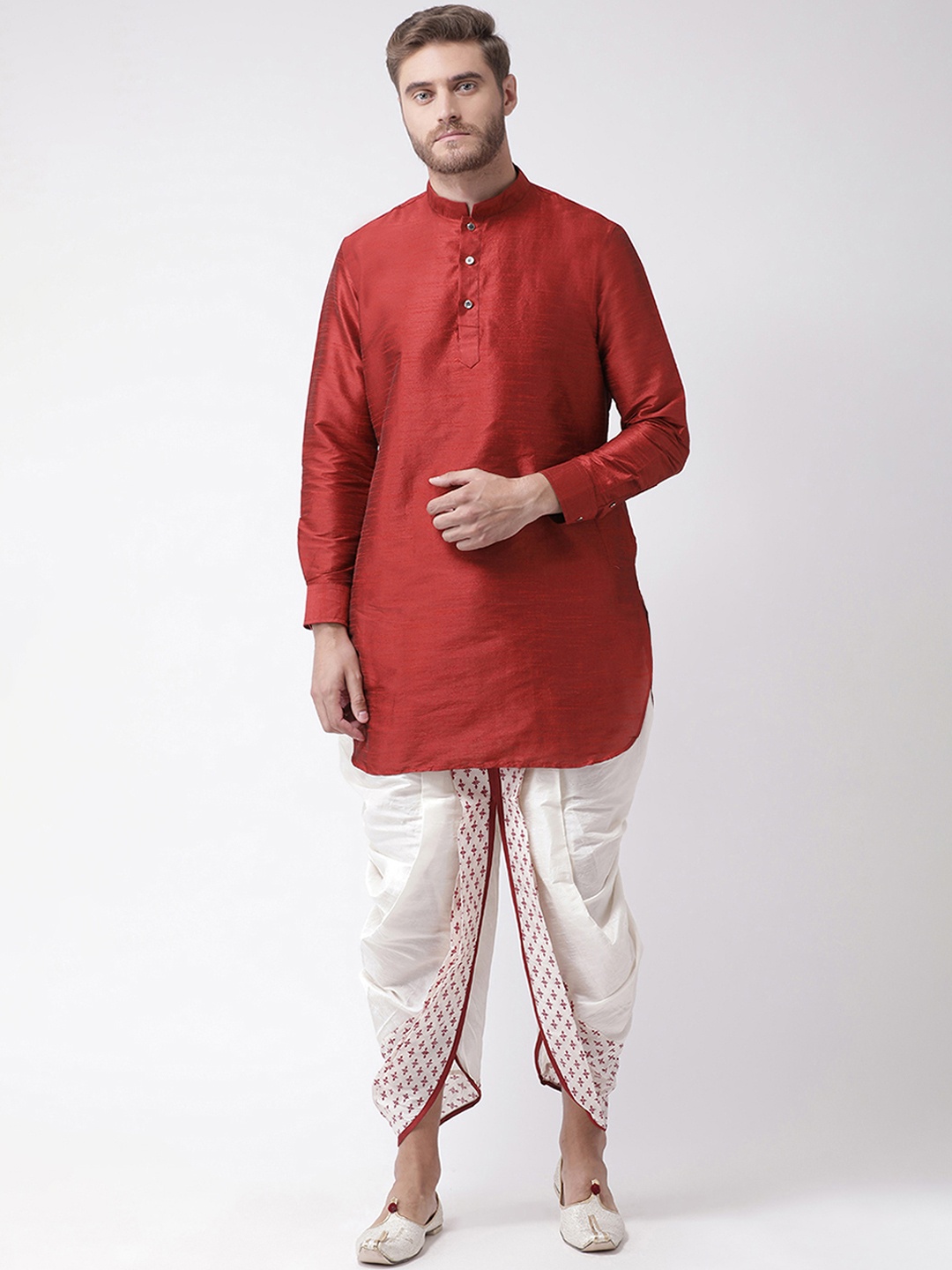 

DEYANN Men Red & Off-White Solid Kurta with Dhoti Pants