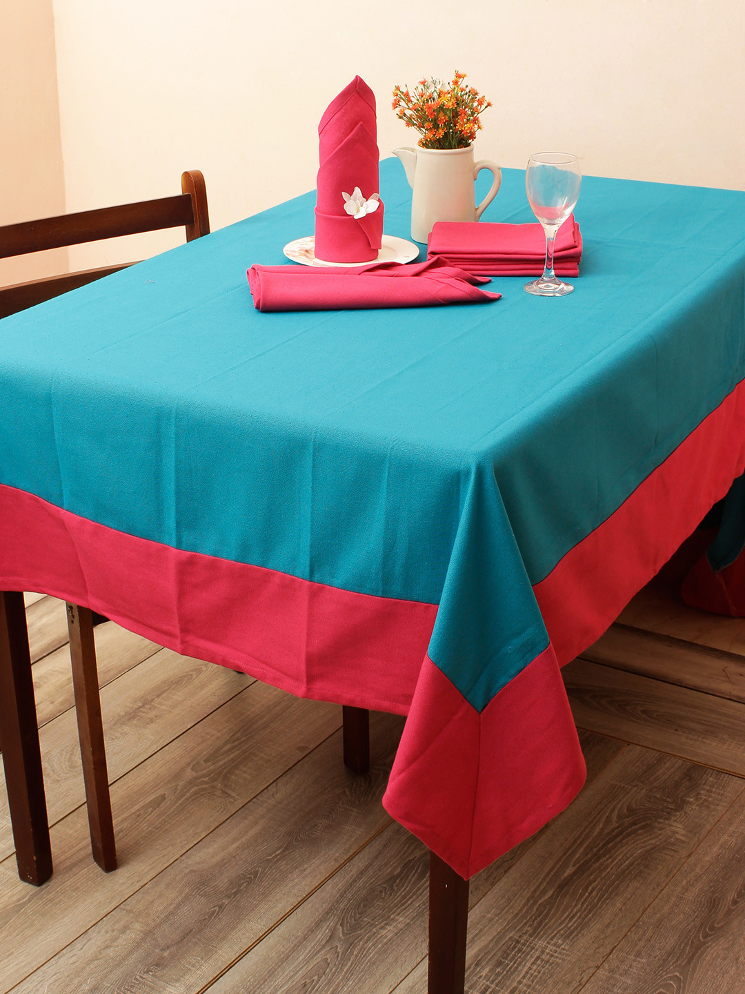 

Soumya Turquoise Blue & Pink Table Cover With Set of 6 Napkins