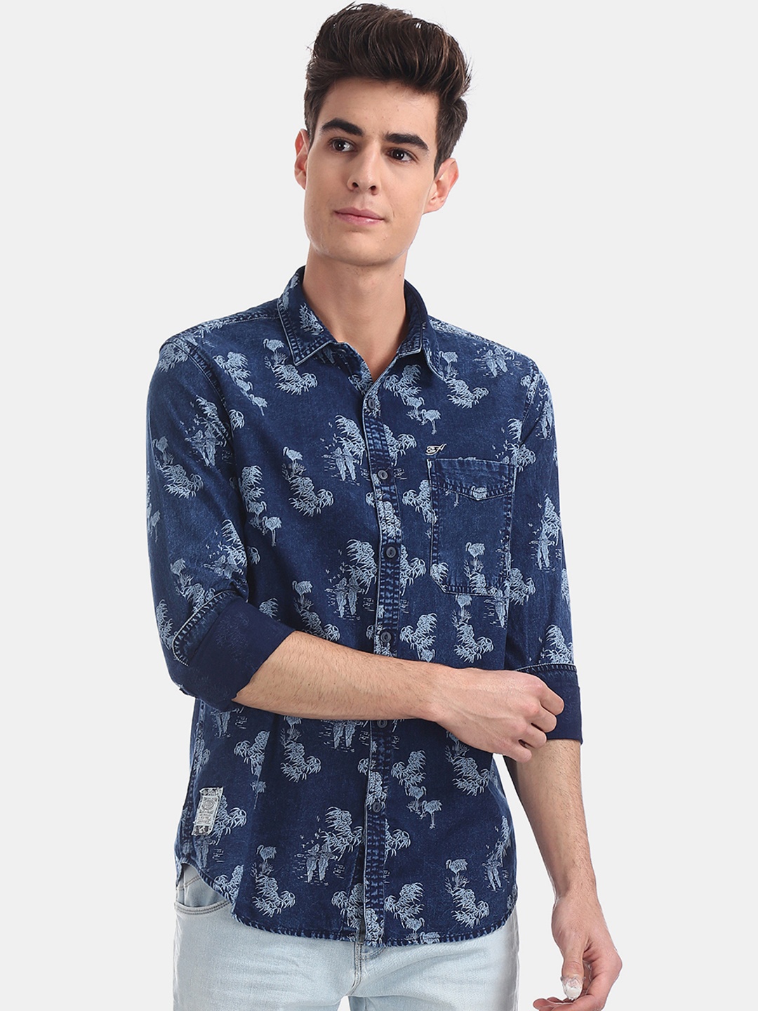 

Ed Hardy Men Blue Slim Fit Printed Casual Shirt