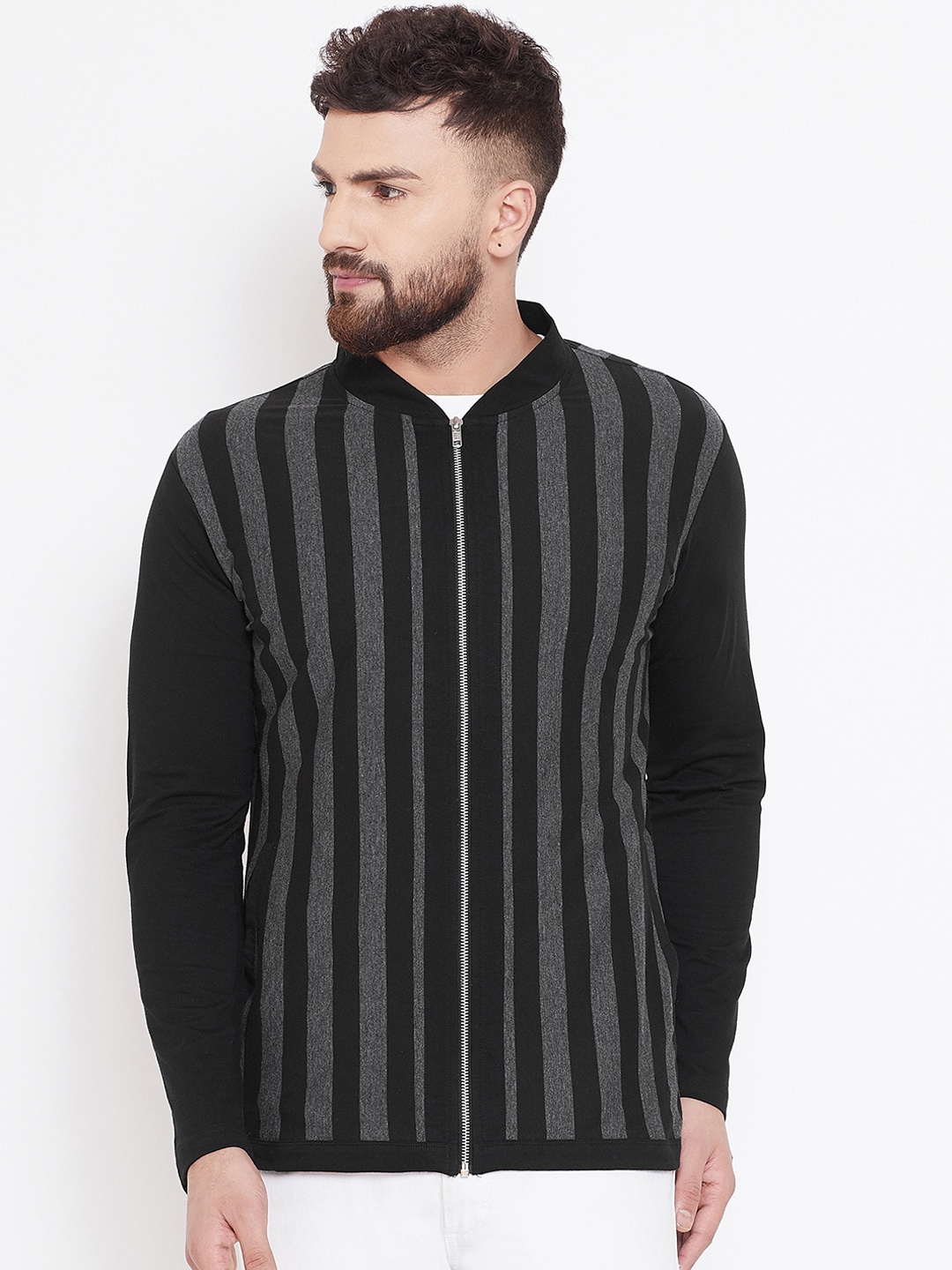 

Hypernation Men Black & Grey Melange Striped Zipper T-shirt