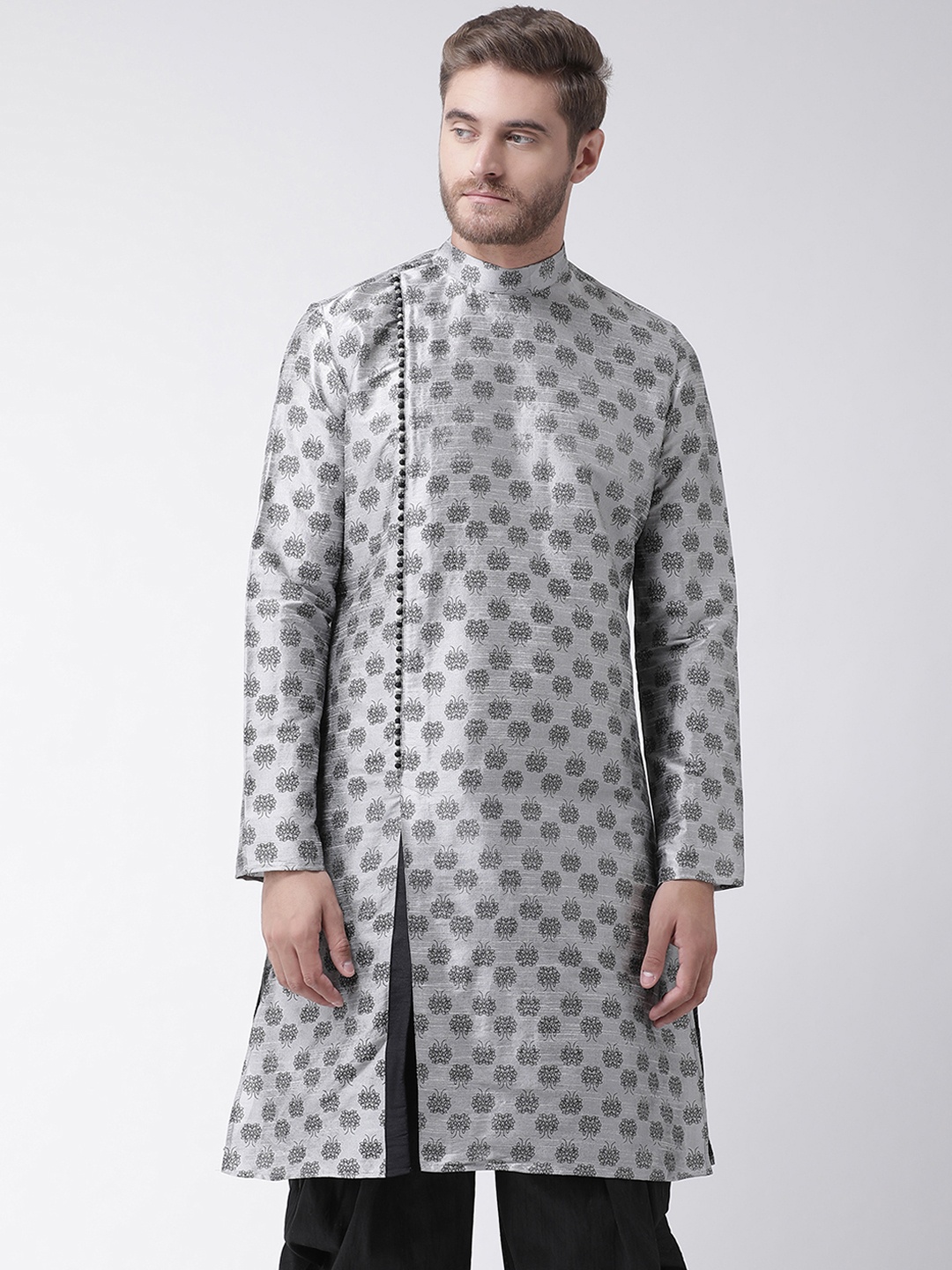 

DEYANN Men Silver-Toned & Black Printed Straight Kurta