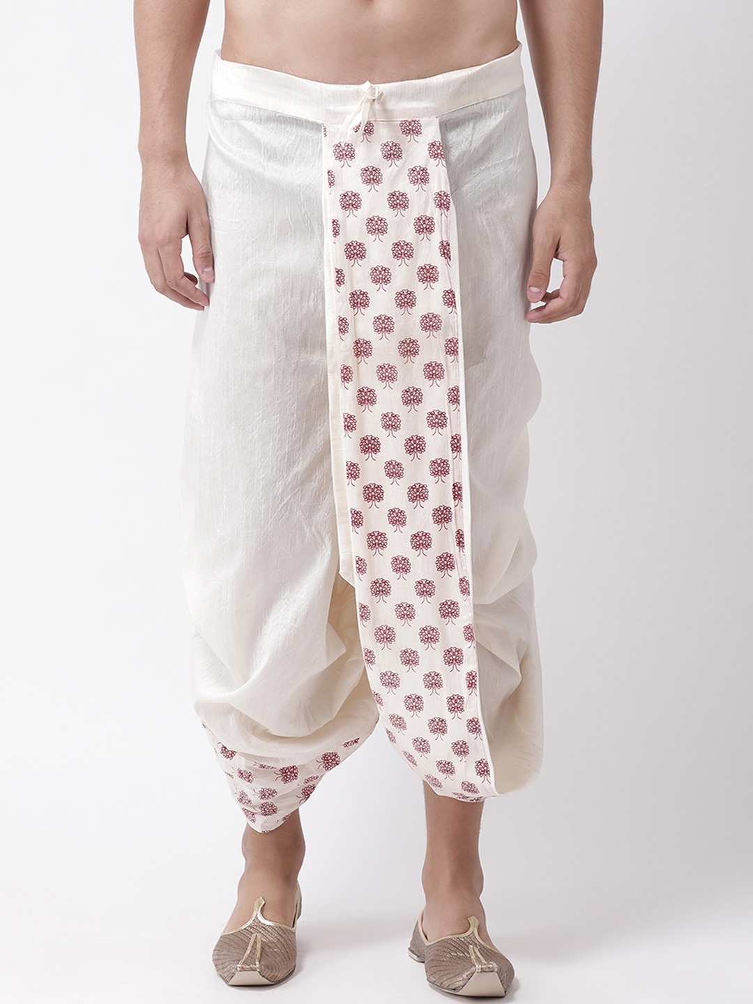 

DEYANN Men Off-White Printed Dhoti