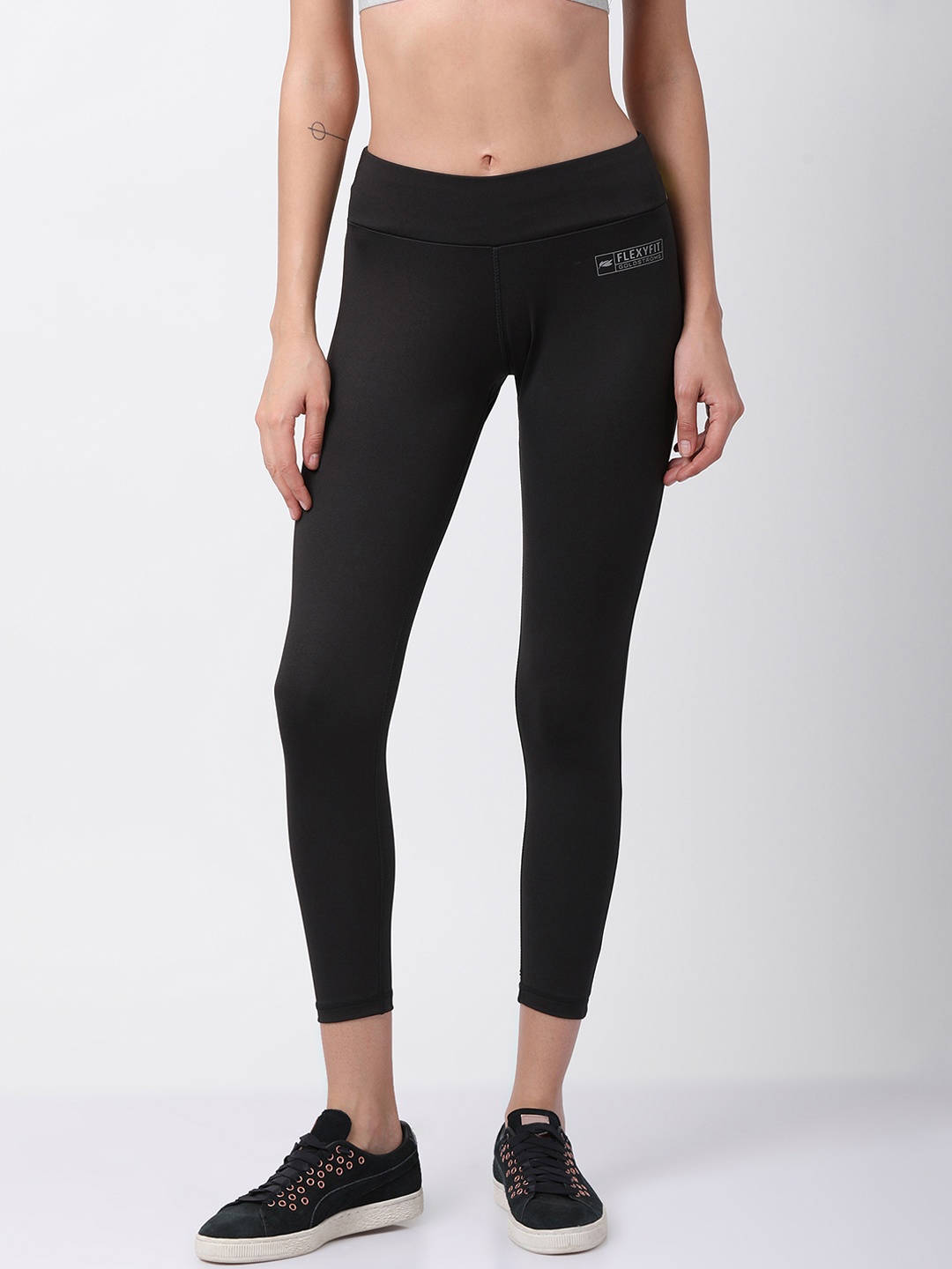 

GOLDSTROMS Women Black Solid Dri Fit Tights