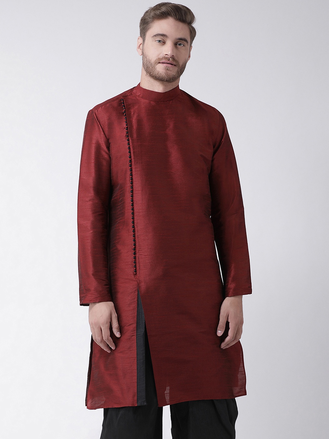 

DEYANN Men Maroon Solid Straight Kurta