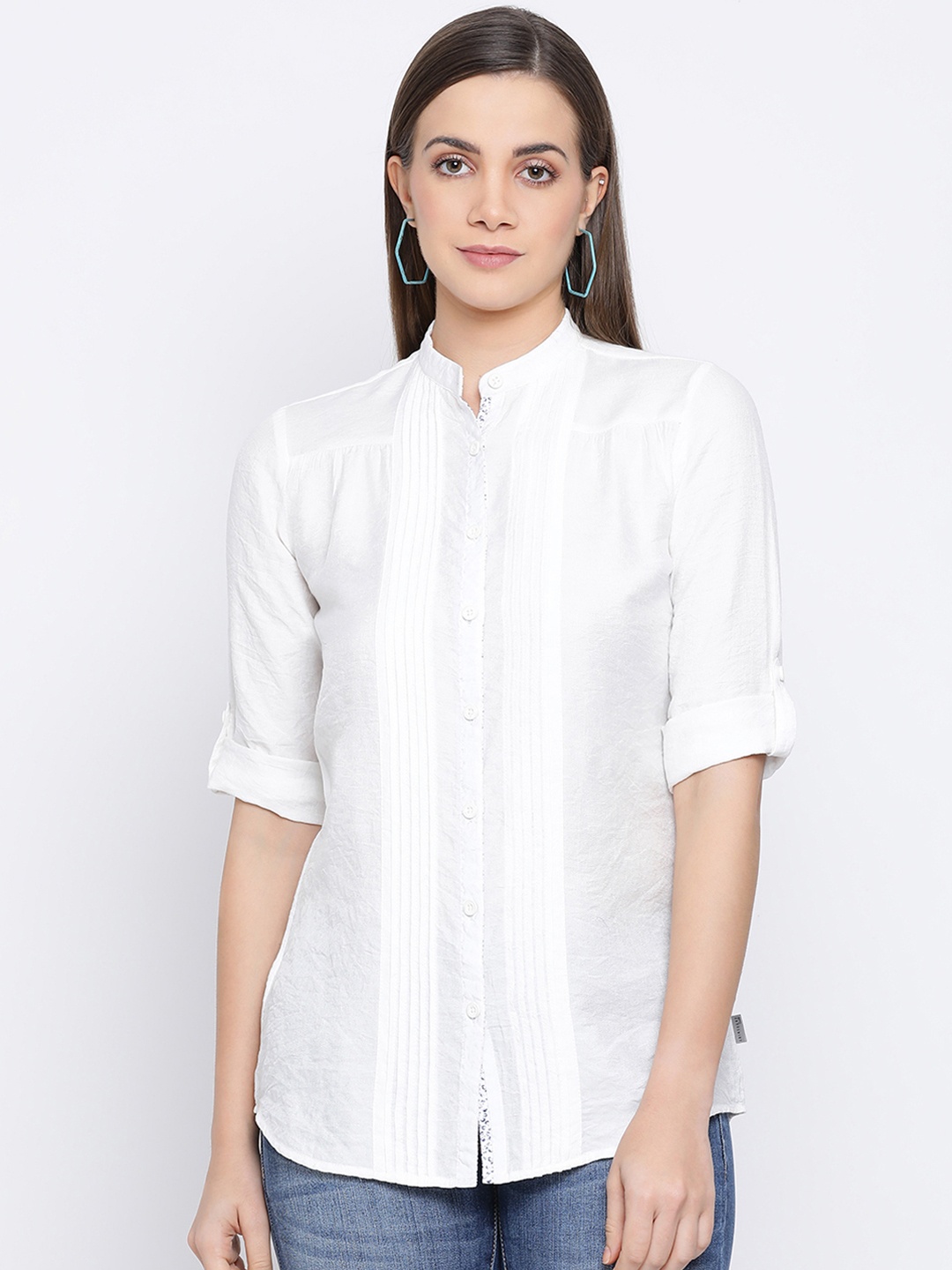 

Crimsoune Club Women White Slim Fit Solid Casual Shirt