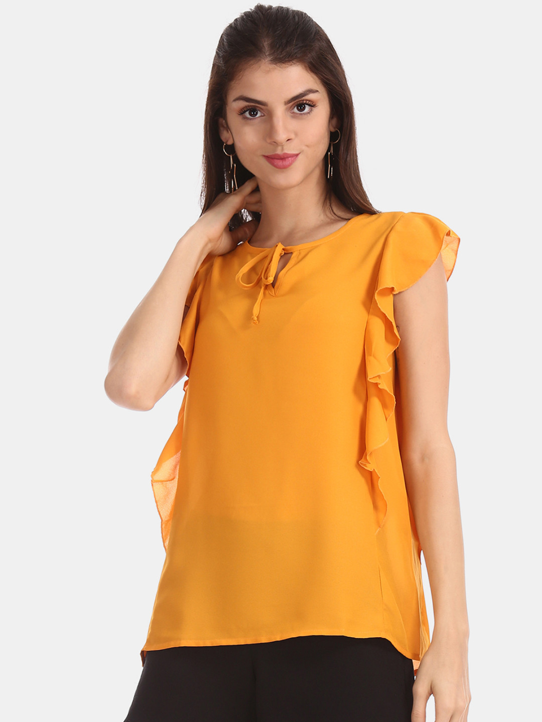 

Sugr Women Yellow Solid Top