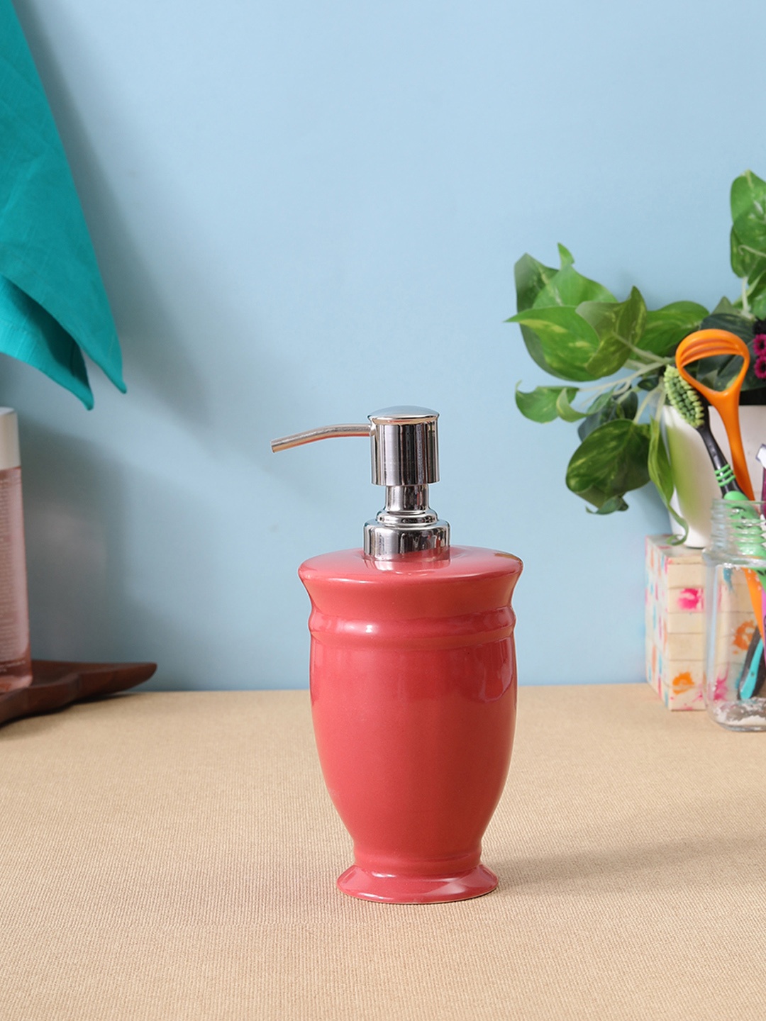 

VarEesha Red Solid Ceramic Liquid Soap Dispenser