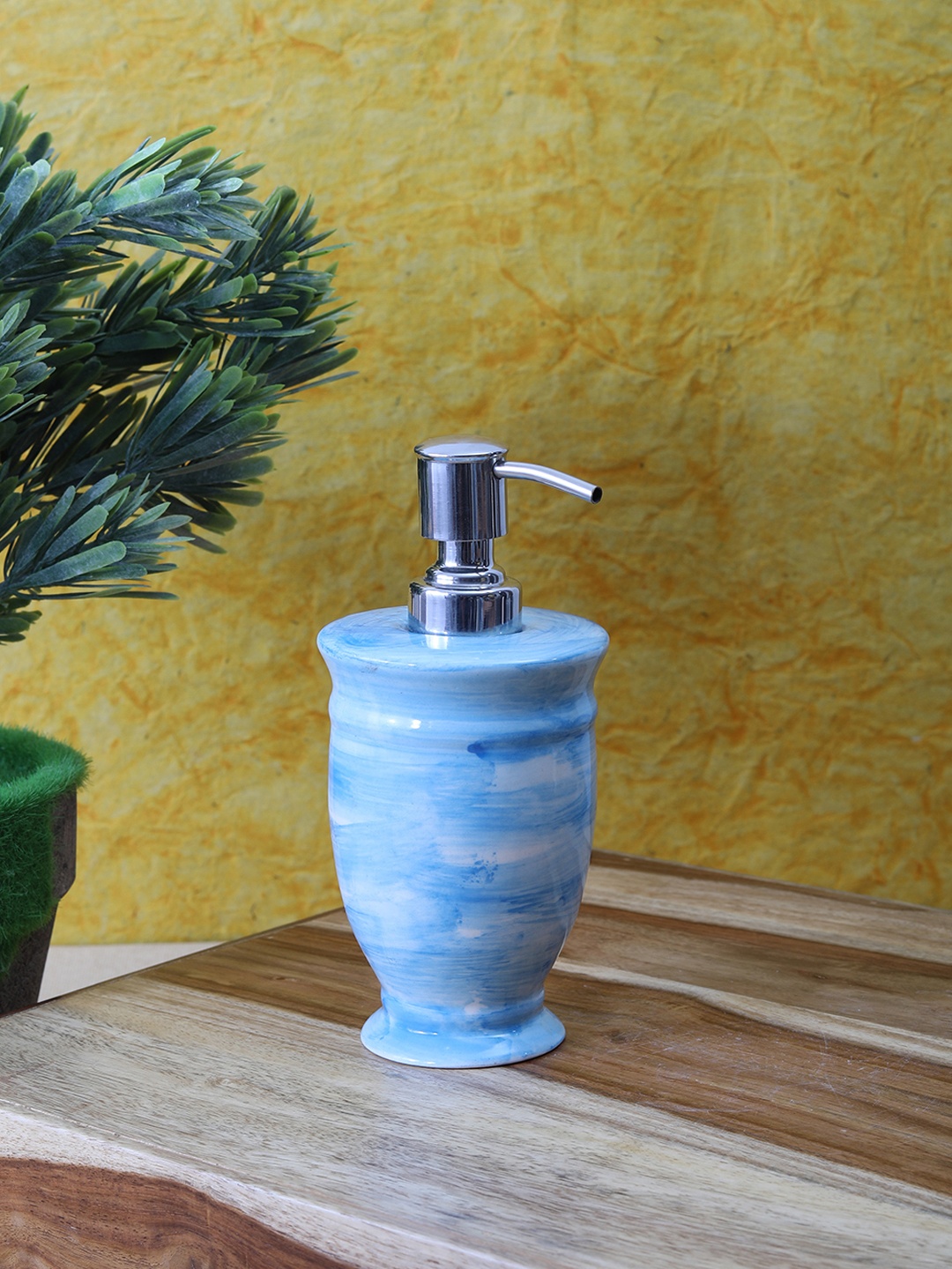 

VarEesha Blue Printed Ceramic Liquid Soap Dispenser