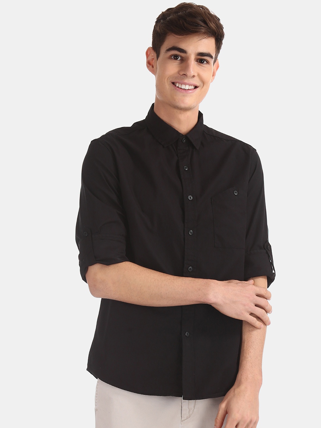 

Colt Men Black Regular Fit Solid Casual Shirt