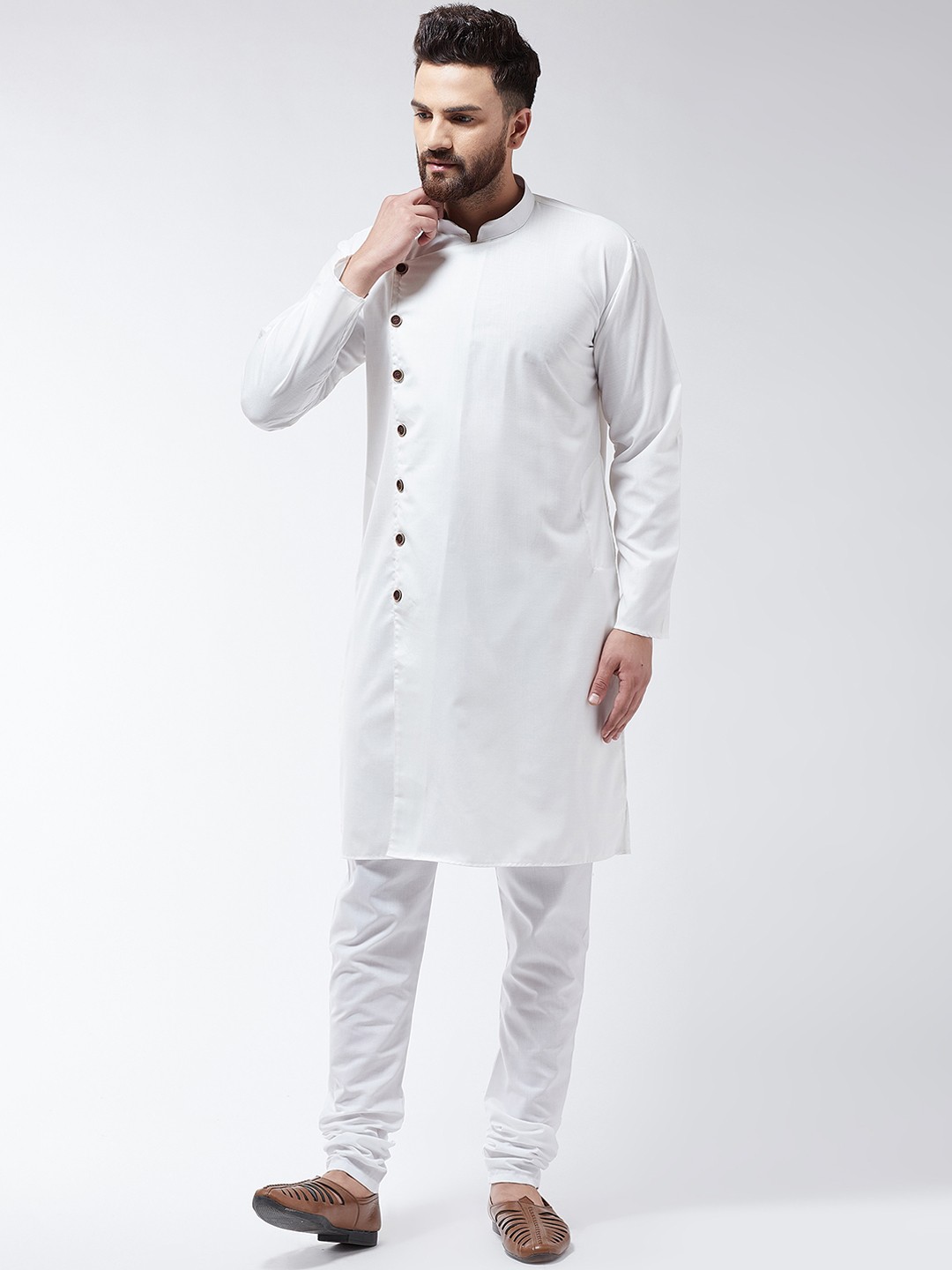 

SOJANYA Men White Solid Kurta with Churidar