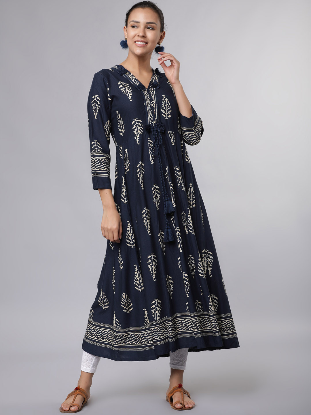 

Vishudh Women Navy Blue & Beige Printed A-Line Kurta