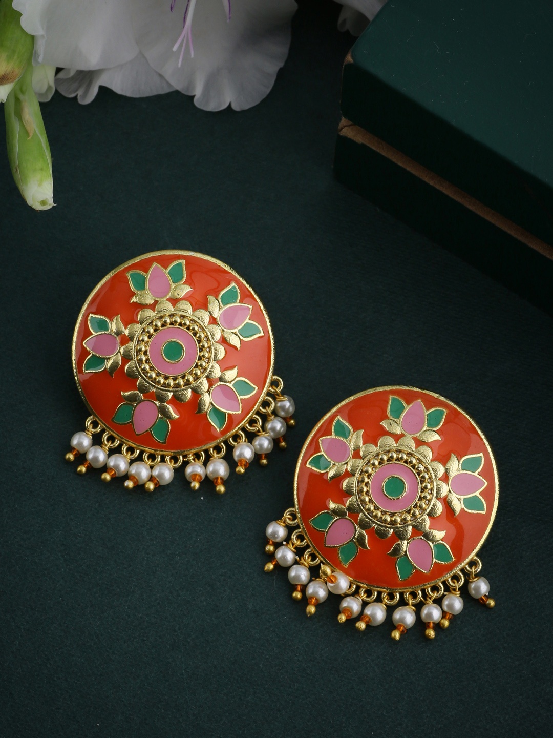 

Voylla Gold-Toned & Red Circular Studs