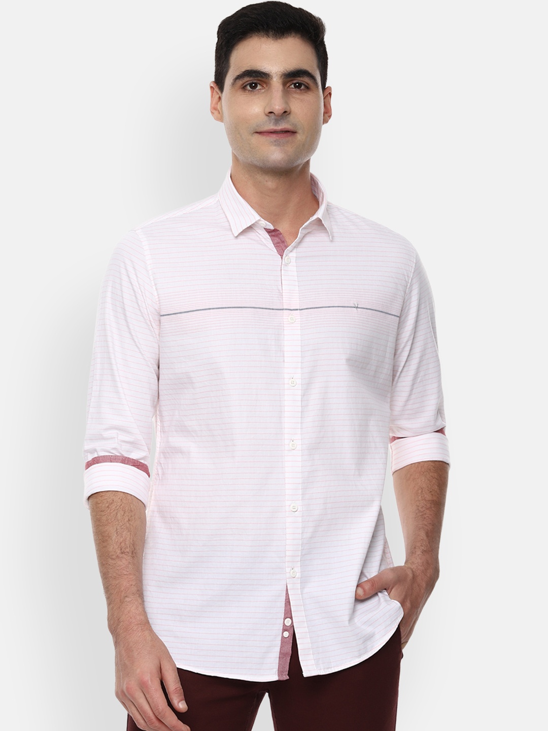 

Van Heusen Sport Men White Slim Fit Striped Casual Shirt