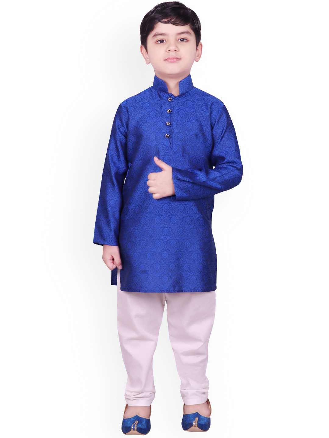 

SG YUVRAJ Boys Blue & Off-White Self Design Kurta with Pyjamas