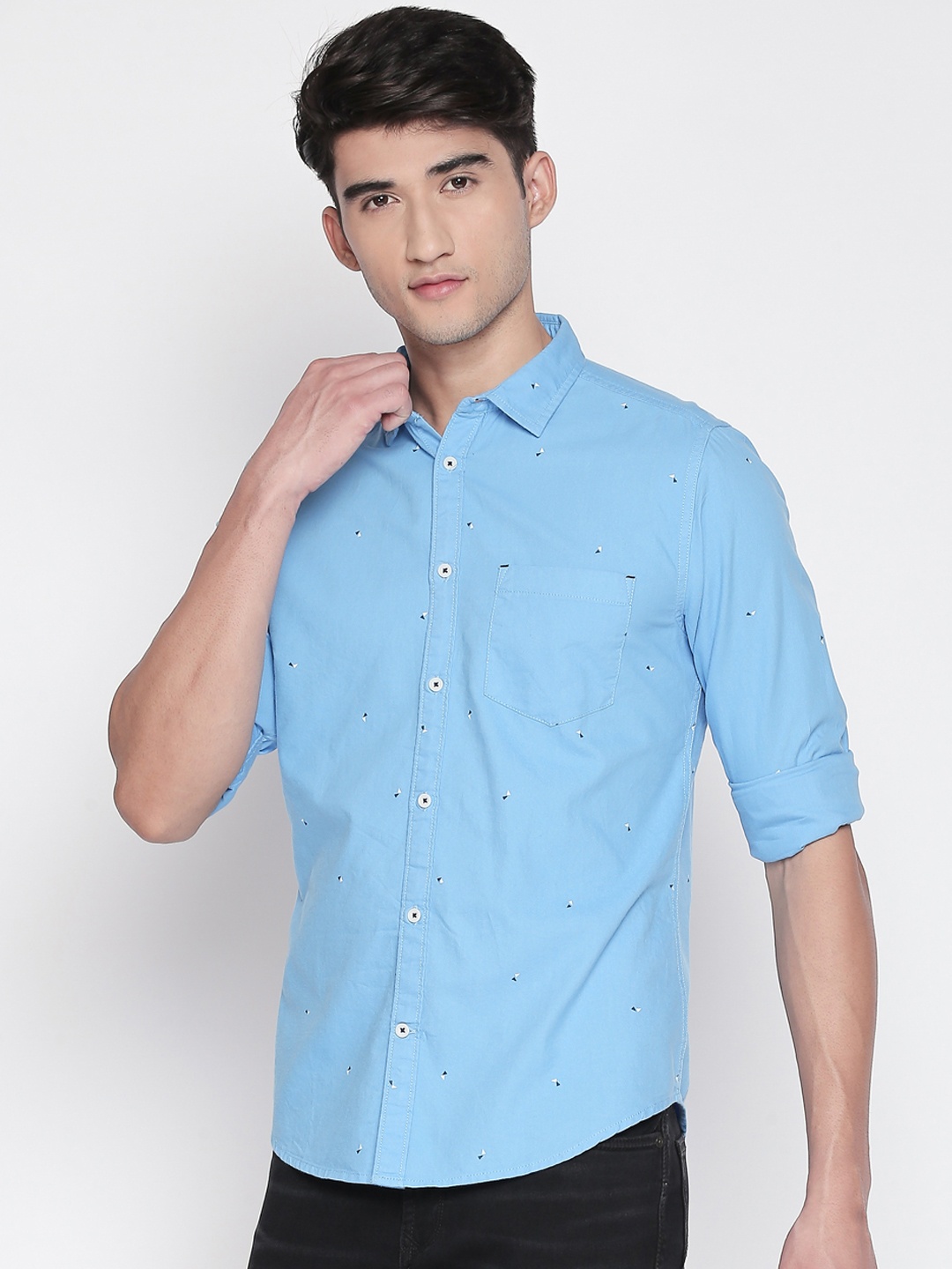 

Urban Ranger by pantaloons Men Blue Slim Fit Printed Casual Shirt