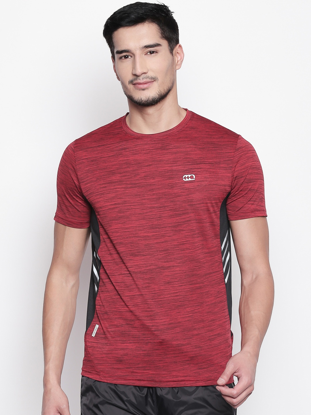 

Ajile by Pantaloons Men Red & Black Colourblocked Round Neck T-shirt