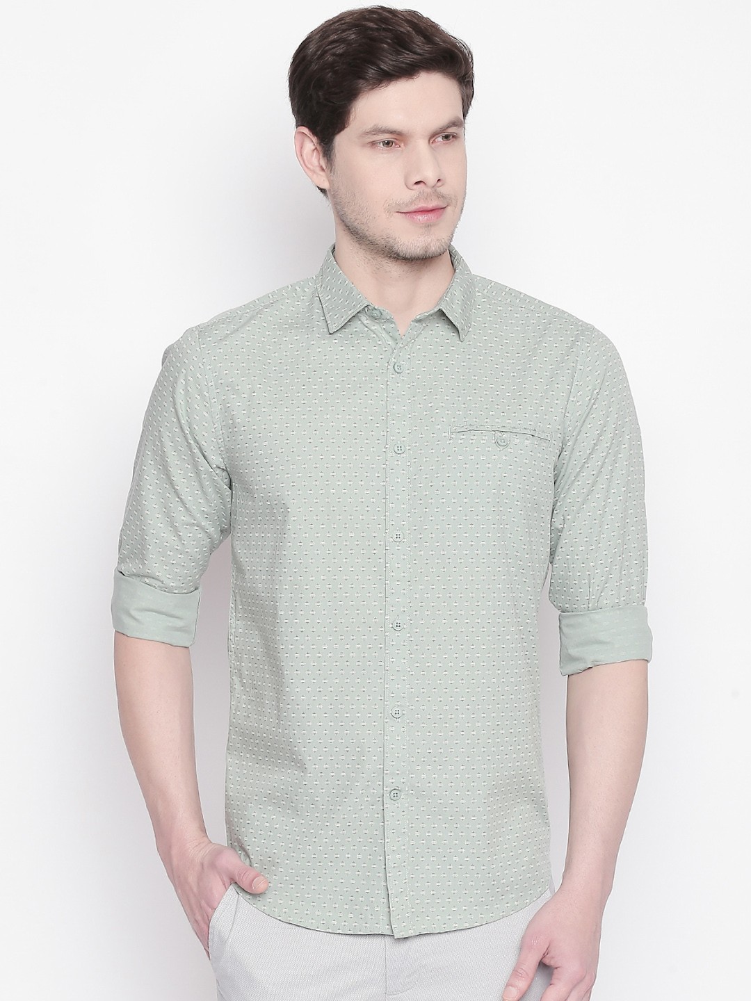 

BYFORD by Pantaloons Men Green Slim Fit Printed Casual Shirt