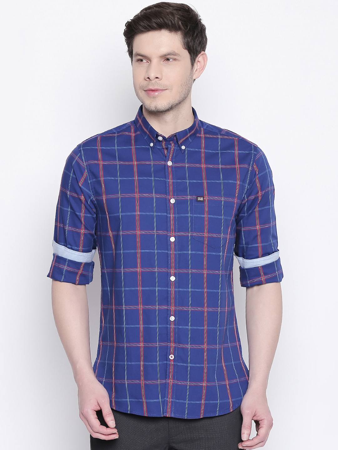 

BYFORD by Pantaloons Men Blue & Red Slim Fit Checked Casual Shirt