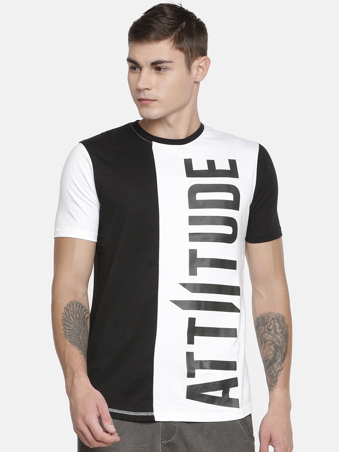 

ATTIITUDE Men Black & White Printed Round Neck Slim Fit T-shirt