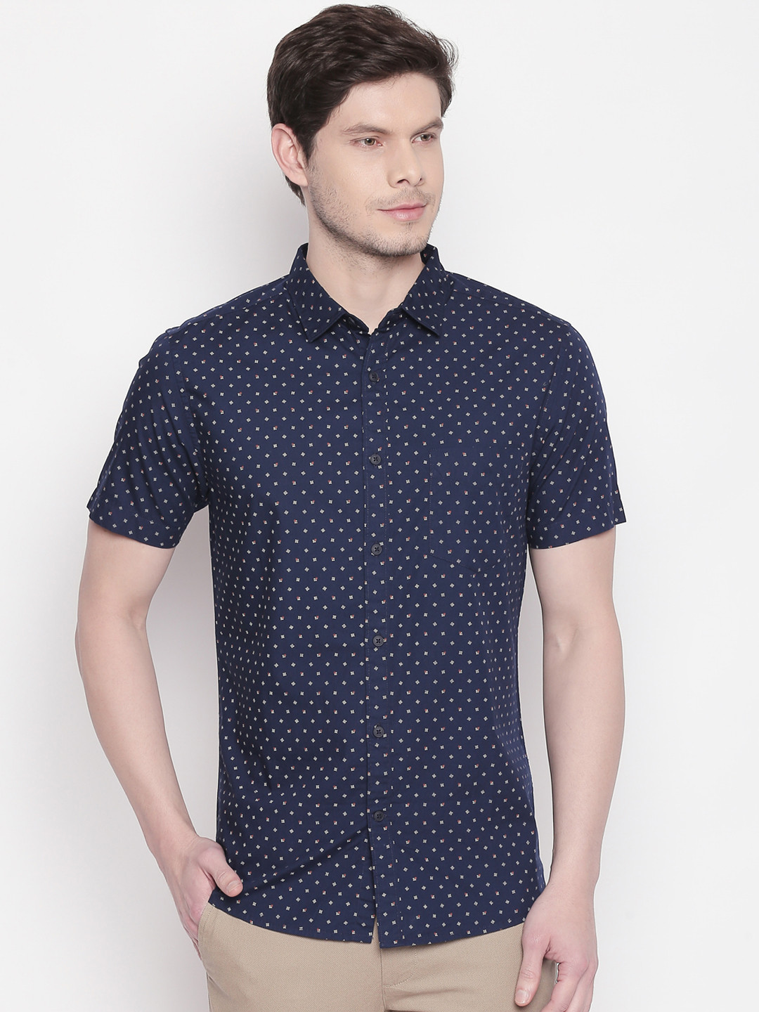 

BYFORD by Pantaloons Men Blue & Beige Slim Fit Printed Casual Shirt