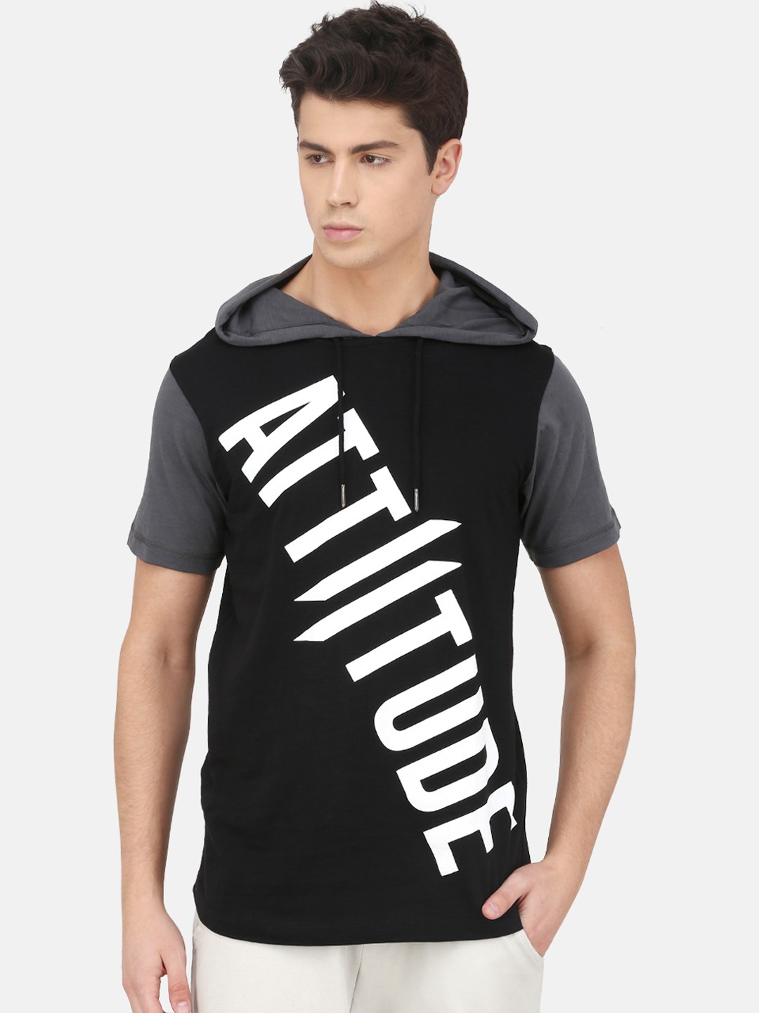 

ATTIITUDE Men Black & White Printed Hood Slim Fit T-shirt