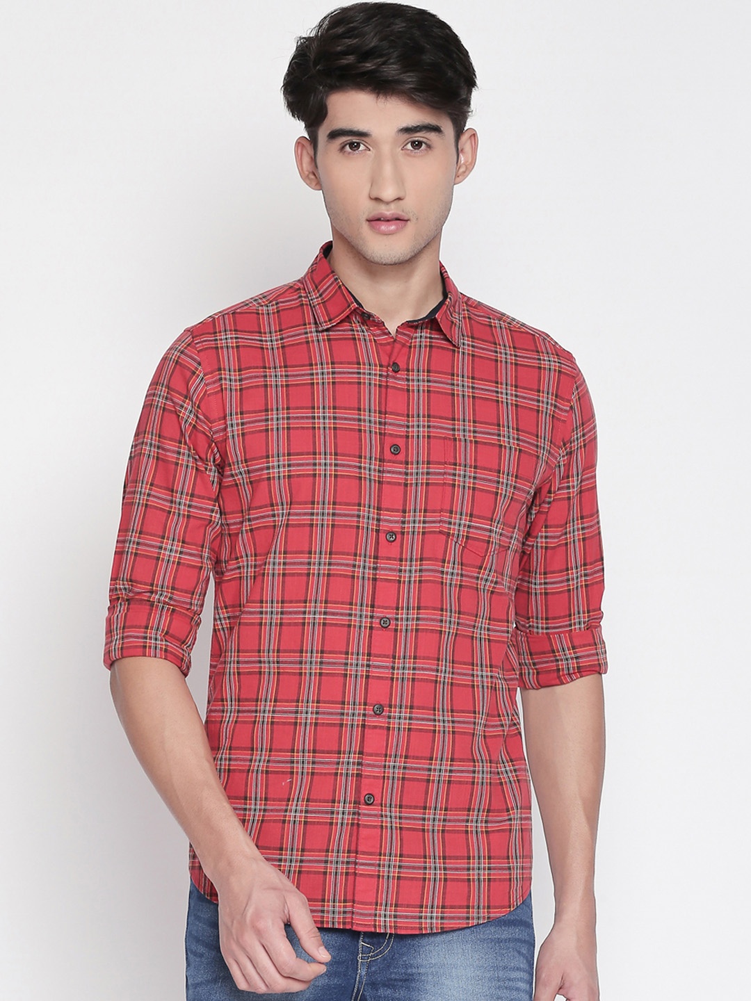 

BYFORD by Pantaloons Men Coral & Black Slim Fit Checked Casual Shirt
