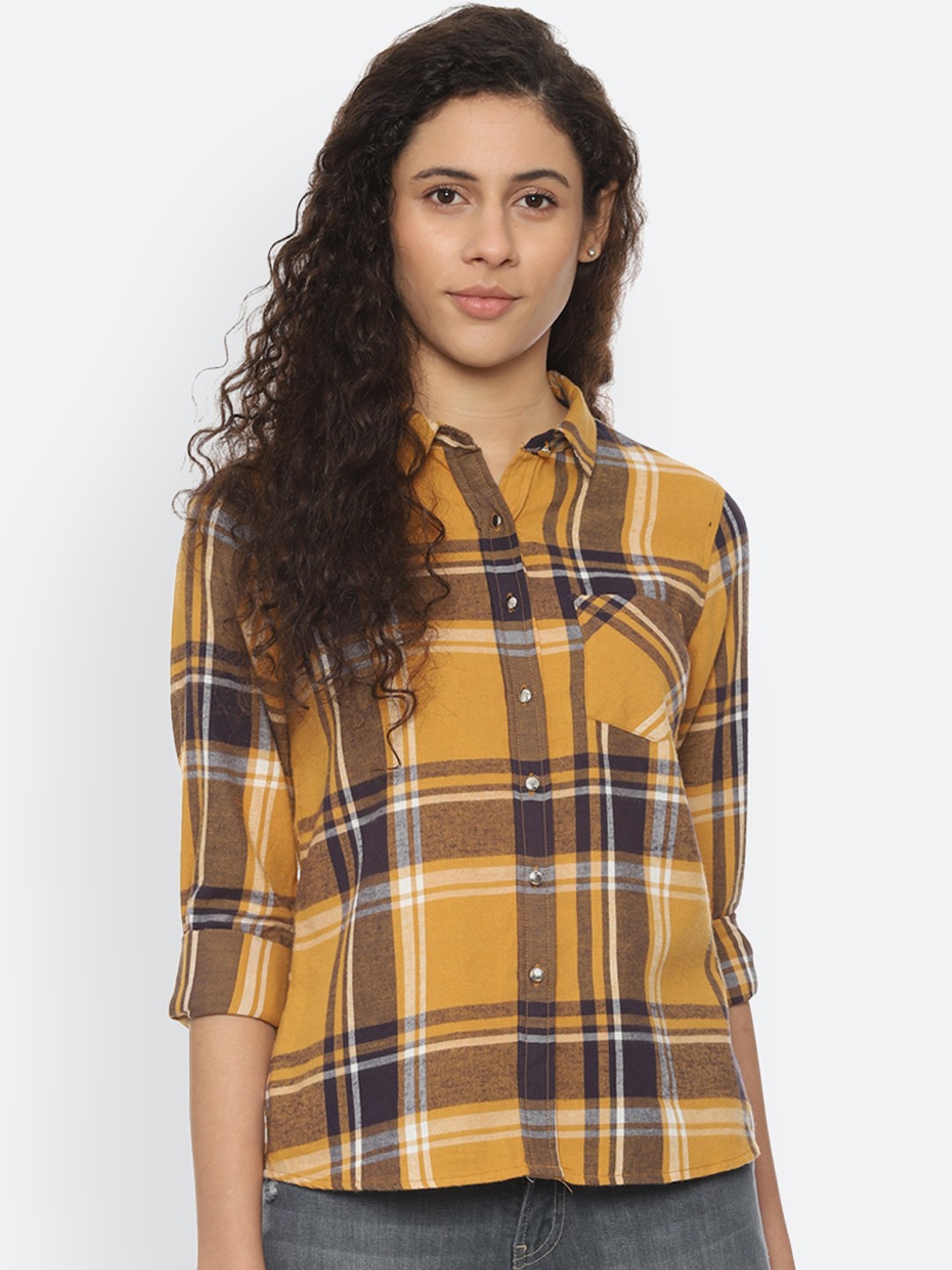 

People Women Yellow & Navy Blue Regular Fit Checked Casual Shirt